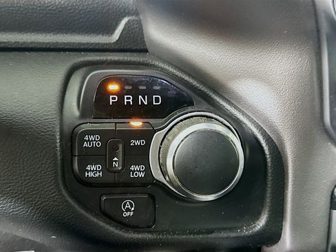 Used 2019 RAM 1500 Big Horn AWD/4WD image 24