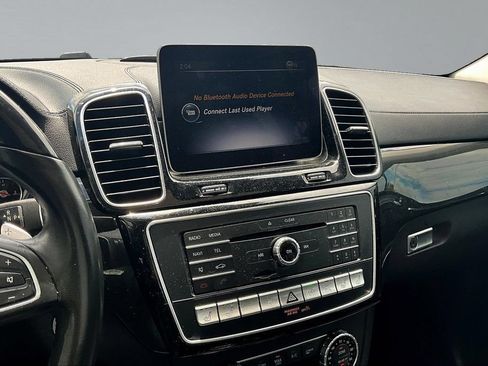 Used 2018 Mercedes-Benz GLS 550 4MATIC w/ Driver Assistance Package image 10