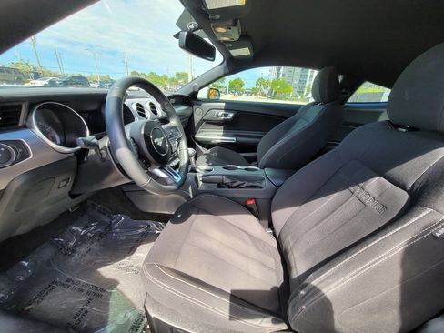 Used 2019 Ford Mustang Coupe w/ Equipment Group 101A RWD image 14