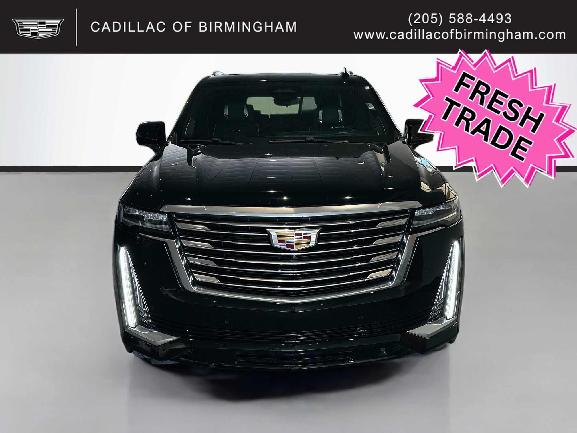 Used 2022 Cadillac Escalade Premium Luxury Platinum w/ Heavy-Duty Trailer Package AWD/4WD image 2