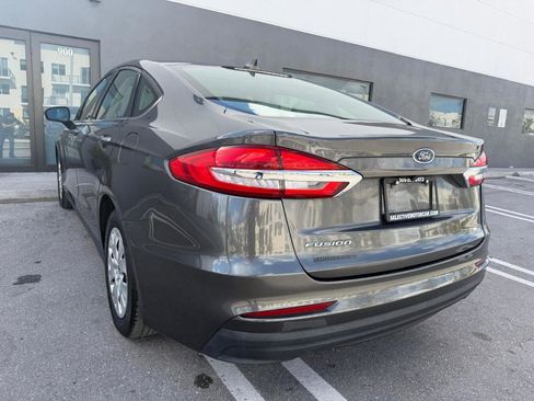 Used 2020 Ford Fusion S image 10