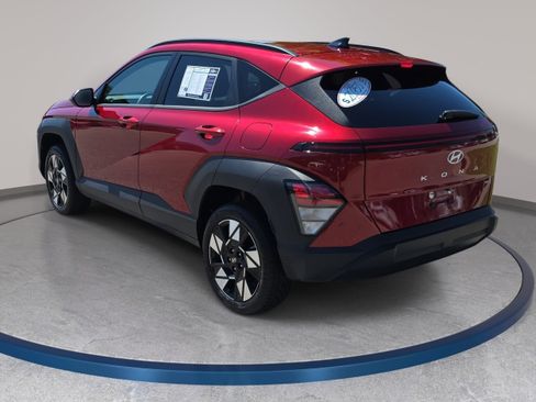 Used 2024 Hyundai Kona SEL AWD/4WD image 6