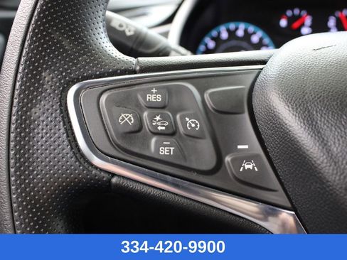 Used 2024 Chevrolet Malibu LT image 24