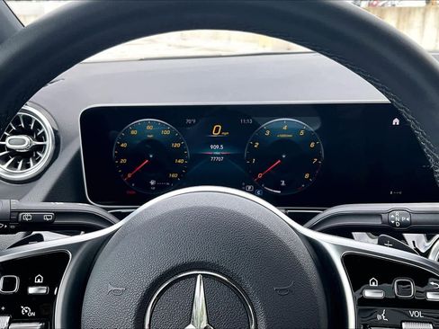 Used 2021 Mercedes-Benz GLA 250 image 18