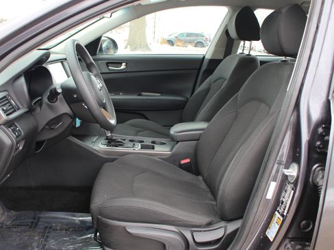 Used 2019 Kia Optima LX image 14