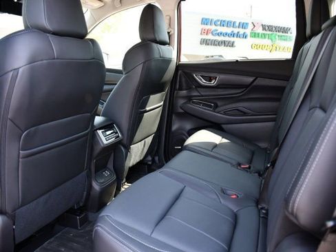 New 2026 Subaru Ascent Limited AWD/4WD image 17