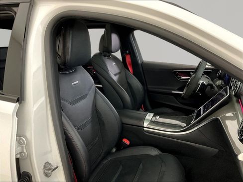 Certified 2023 Mercedes-Benz C 43 AMG 4MATIC Sedan image 29