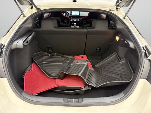 Used 2025 Honda Civic Type R image 8