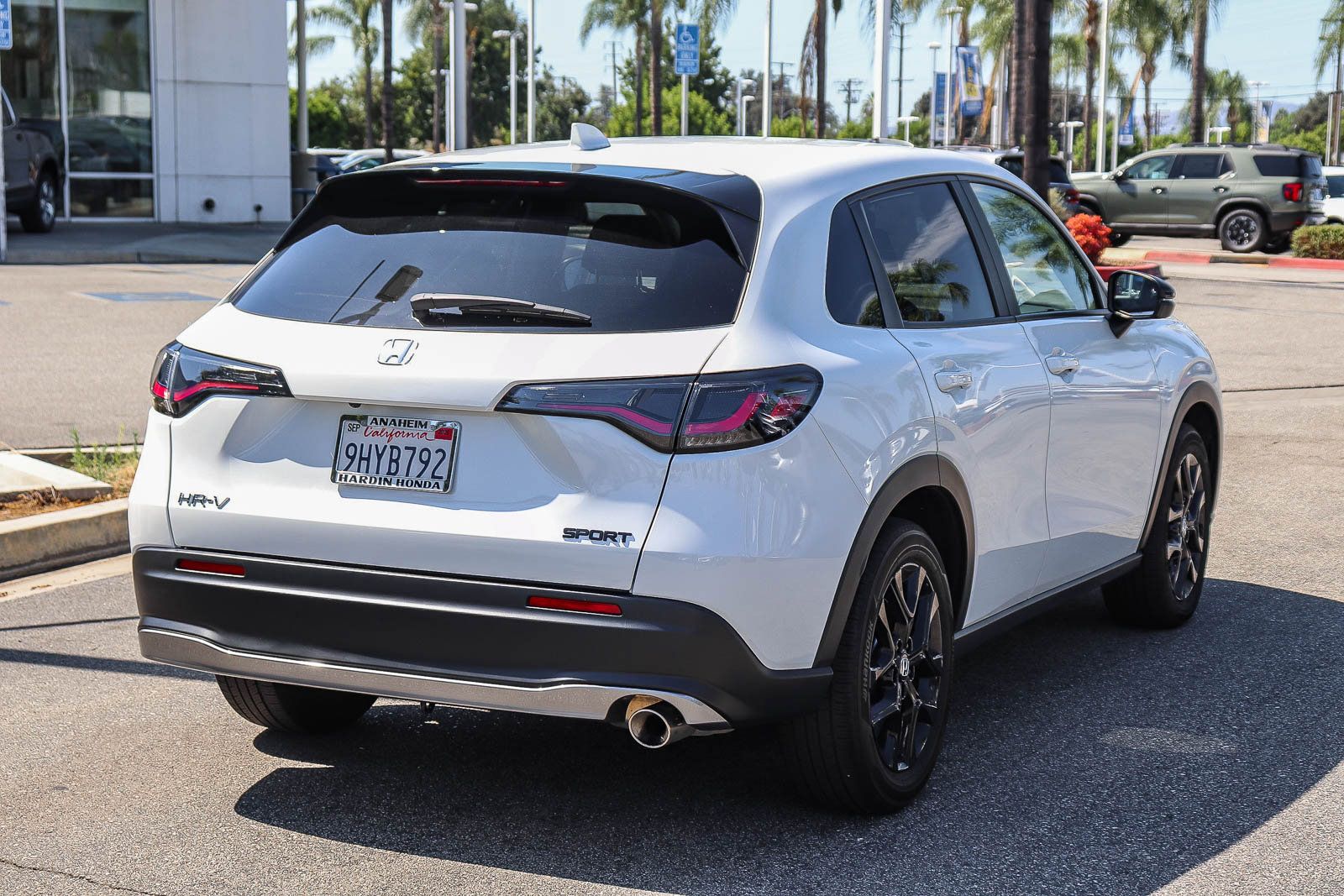 Used 2024 Honda HR-V Sport image 11