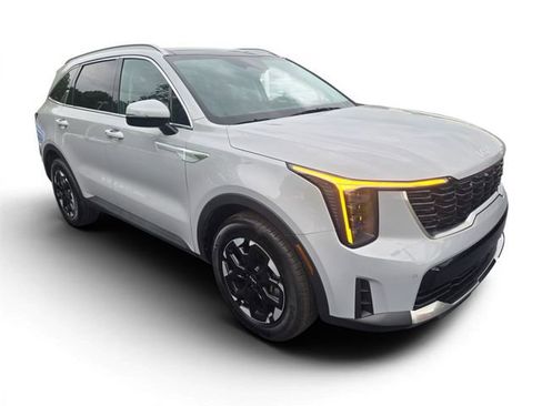 Used 2025 Kia Sorento S w/ Panoramic Sunroof Package FWD image 1