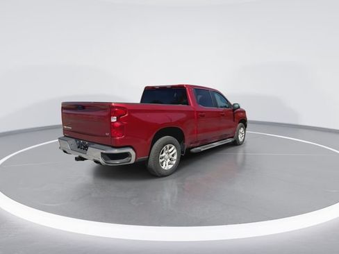 Used 2024 Chevrolet Silverado 1500 LT AWD/4WD image 10