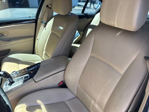 Used 2011 BMW 535i xDrive Sedan AWD/4WD image 8