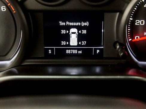 Used 2020 Chevrolet Silverado 1500 Custom w/ Custom Value Package image 18