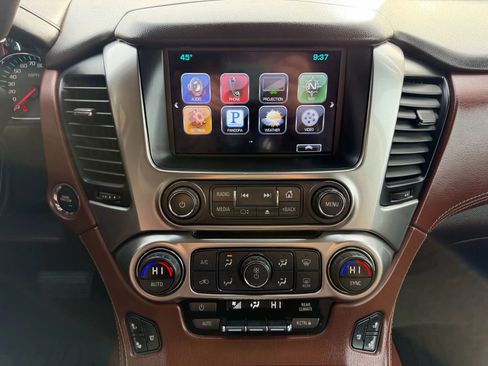 Used 2016 Chevrolet Suburban LTZ image 18