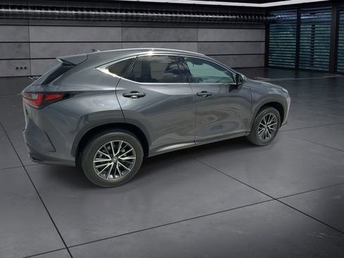 Used 2025 Lexus NX 250 FWD w/ Accessory Package (Z2) image 8