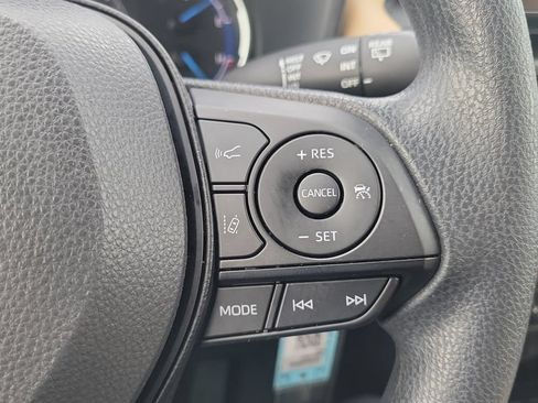 Certified 2025 Toyota RAV4 LE AWD/4WD image 20