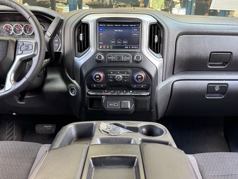 Used 2019 Chevrolet Silverado 1500 LT w/ All-Star Edition image 3