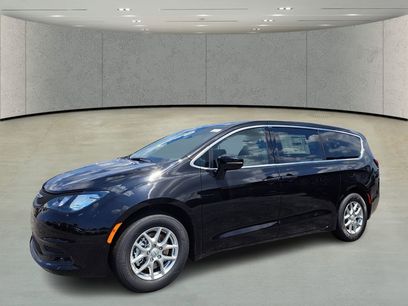 New 2025 Chrysler Voyager LX