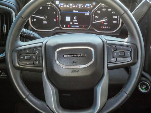 Used 2022 GMC Sierra 3500 Denali w/ Denali Ultimate Package image 31