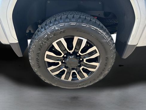 New 2026 GMC Sierra 2500 Denali Ultimate AWD/4WD image 39