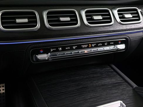 New 2026 Mercedes-Benz GLE 53 AMG 4MATIC image 28