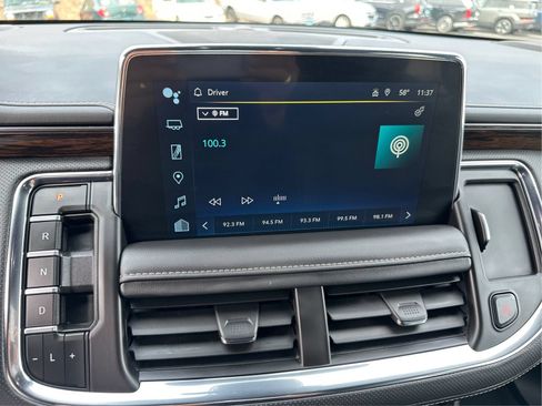 Used 2024 Chevrolet Suburban Premier AWD/4WD image 16