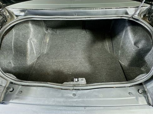 Used 2019 Dodge Challenger SXT RWD image 30