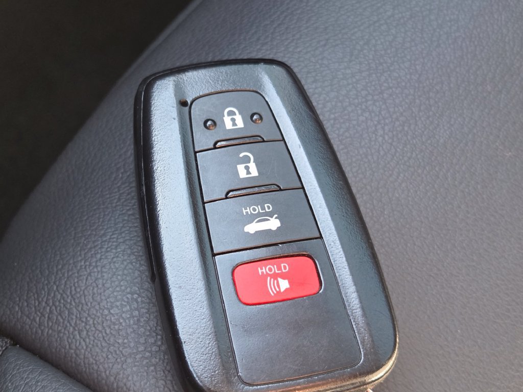 Used 2024 Toyota Camry XSE FWD image 35