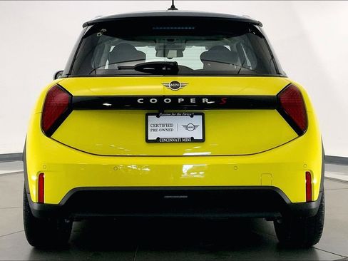 Certified 2025 MINI Cooper S image 3