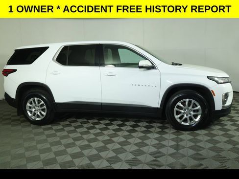 Used 2023 Chevrolet Traverse LS w/ Safety Package AWD/4WD image 2