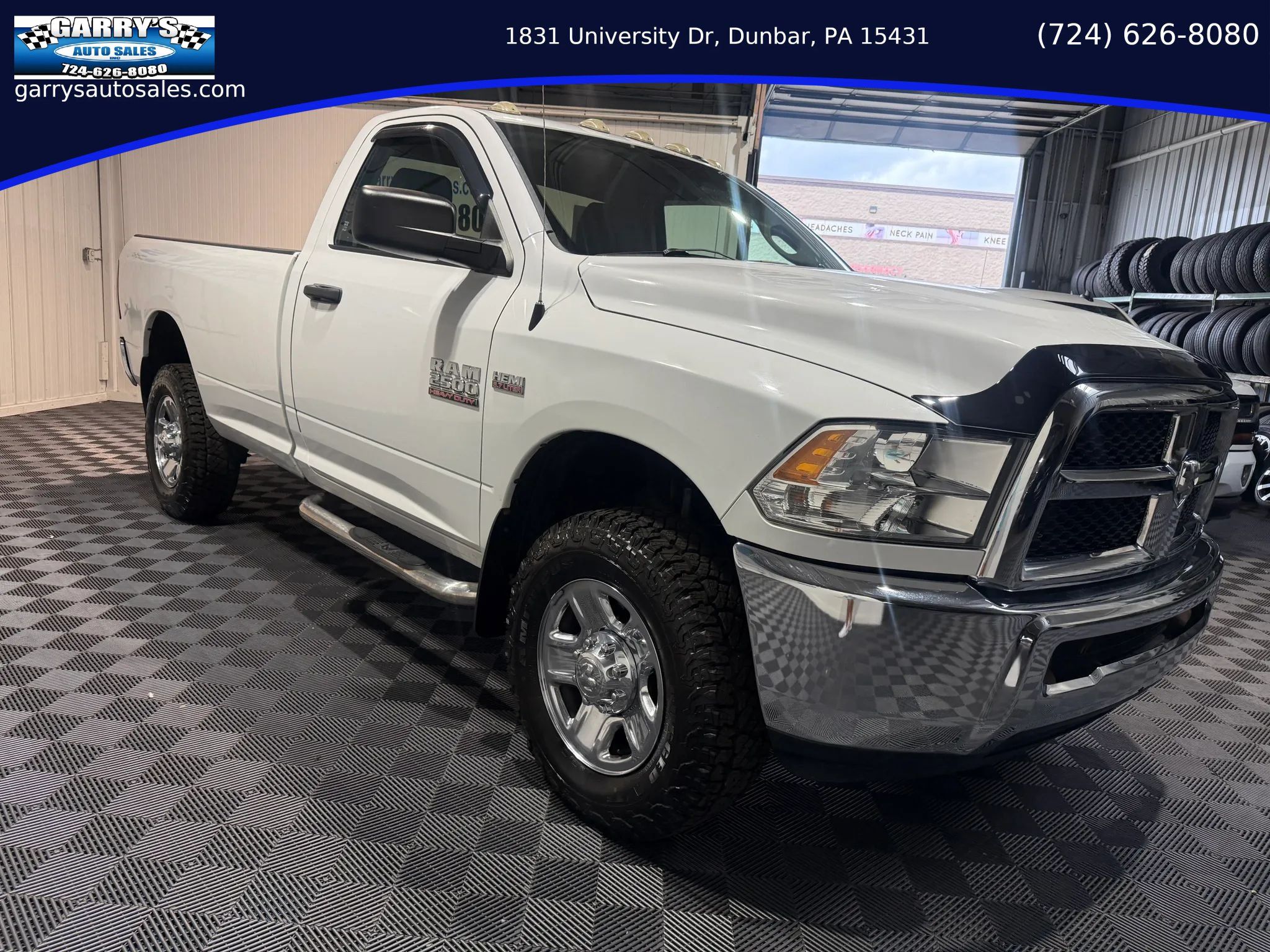 Used 2016 RAM 2500 Tradesman w/ Chrome Appearance Group AWD/4WD image 3