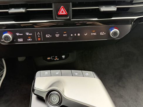 New 2026 Kia EV6 Wind RWD image 28