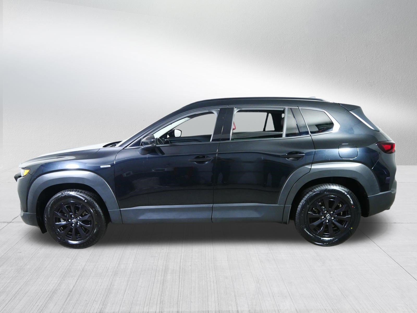 Used 2025 MAZDA CX-50 AWD 2.5 Hybrid w/ Premium Pkg image 4