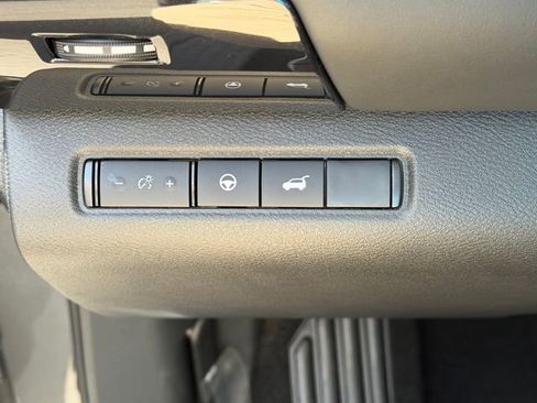 New 2026 Nissan Pathfinder SV FWD image 12