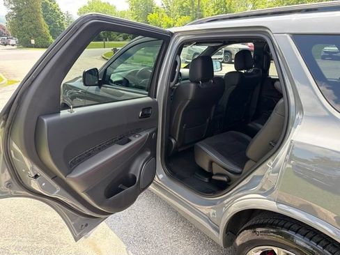Used 2023 Dodge Durango R/T AWD/4WD image 17
