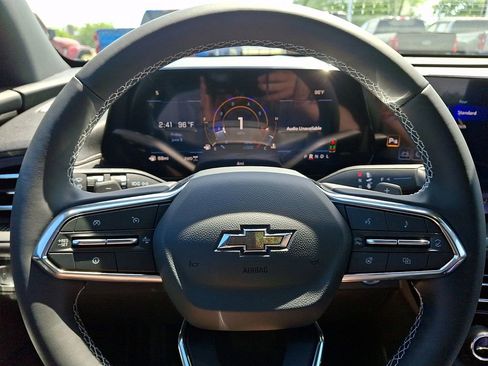 New 2026 Chevrolet Traverse LT w/ Midnight/Sport Edition AWD/4WD image 15