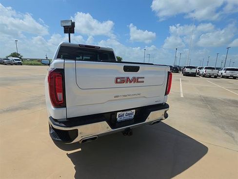 Used 2022 GMC Sierra 1500 SLT AWD/4WD image 6