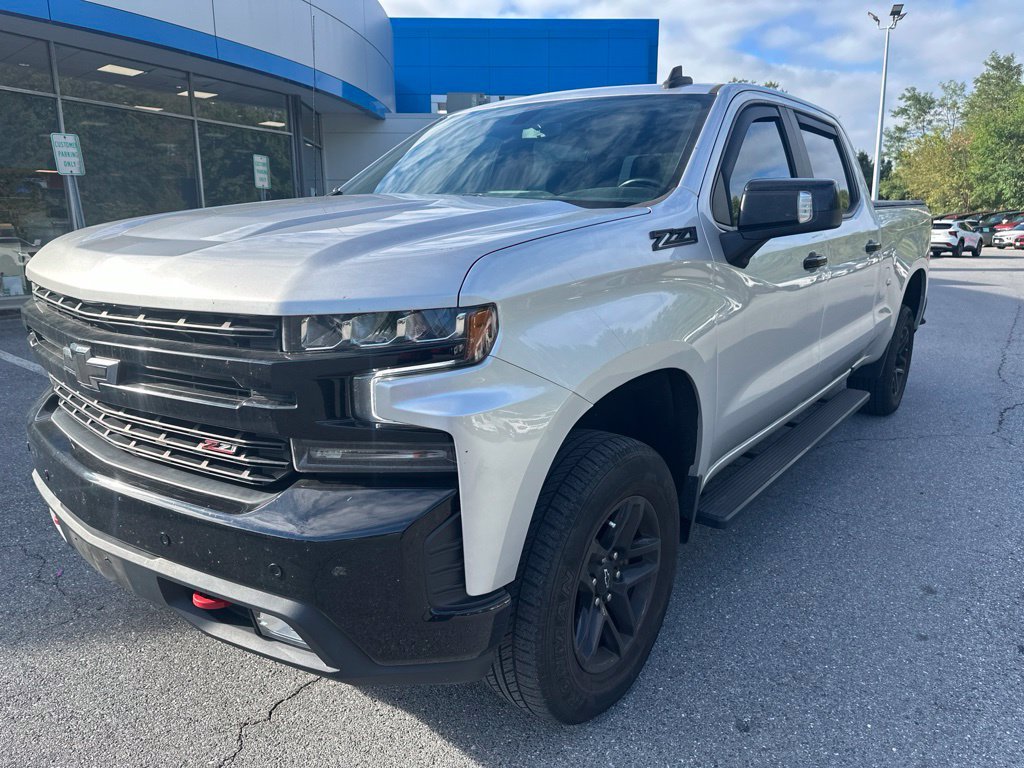 Used 2021 Chevrolet Silverado 1500 LT Trail Boss w/ Convenience Package II AWD/4WD image 1