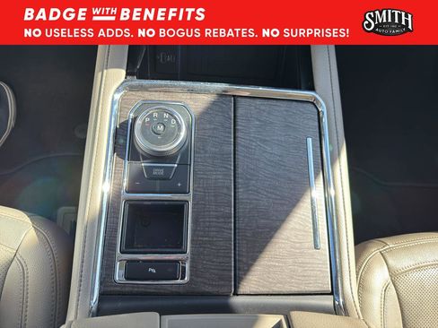 Used 2020 Ford Expedition Max Limited w/ Equipment Group 301A image 35