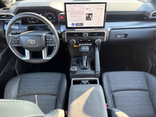 Used 2026 Toyota 4Runner TRD Off-Road Premium AWD/4WD image 13