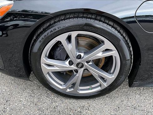 Certified 2023 Audi e-tron GT Premium Plus image 13