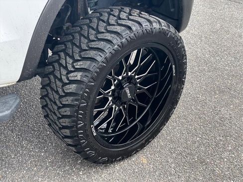 Used 2019 Ford Ranger XLT w/ Equipment Group 302A Luxury image 28