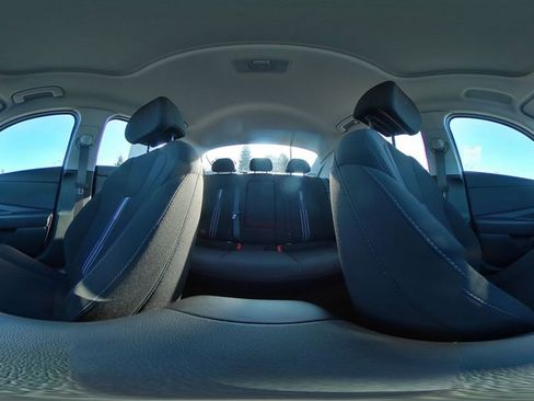 Used 2025 Hyundai Elantra SEL image 42