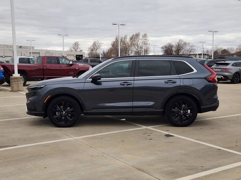 Used 2025 Honda CR-V Sport Touring image 4