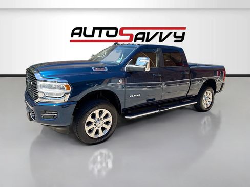 Used 2023 RAM 3500 Laramie AWD/4WD image 3