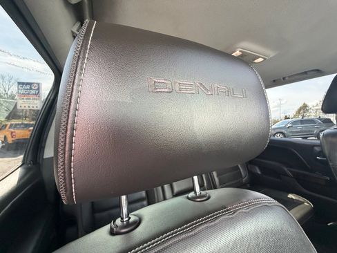 Used 2015 GMC Sierra 1500 Denali w/ Driver Alert Package image 26