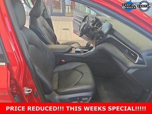 Used 2024 Toyota Camry XLE FWD image 40