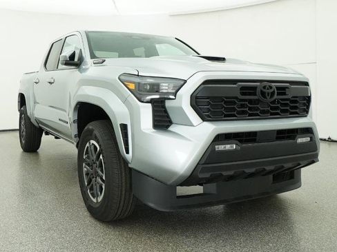 New 2026 Toyota Tacoma TRD Sport AWD/4WD image 44