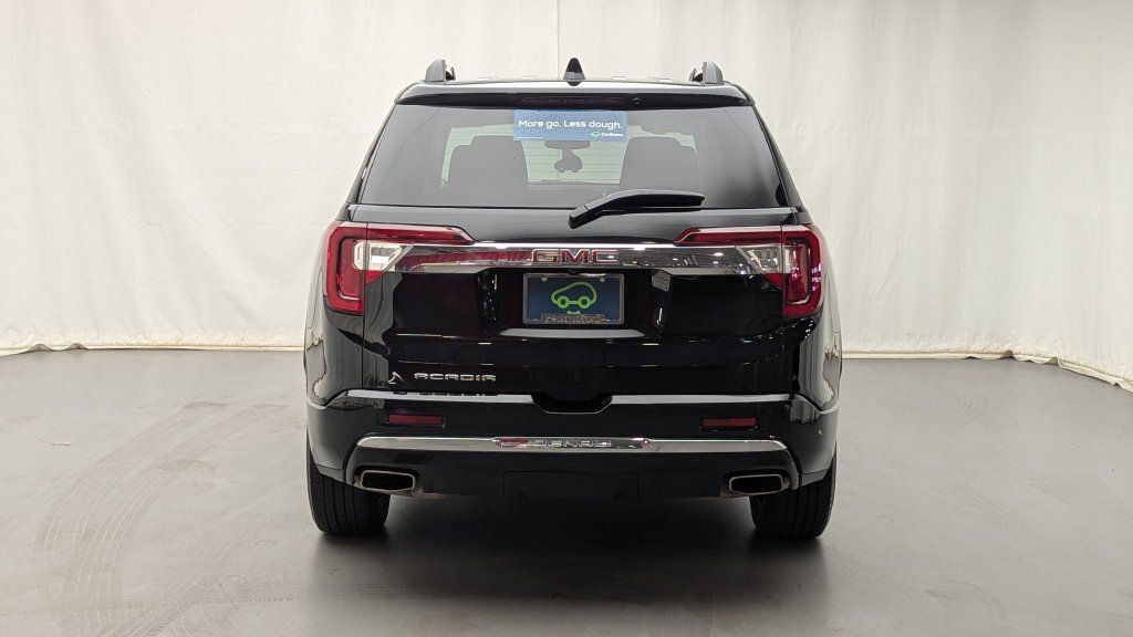 Used 2023 GMC Acadia Denali w/ LPO, Floor Liner Package FWD image 8