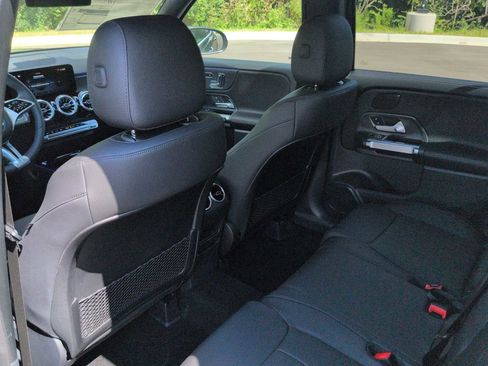 New 2026 Mercedes-Benz GLB 250 4MATIC image 19